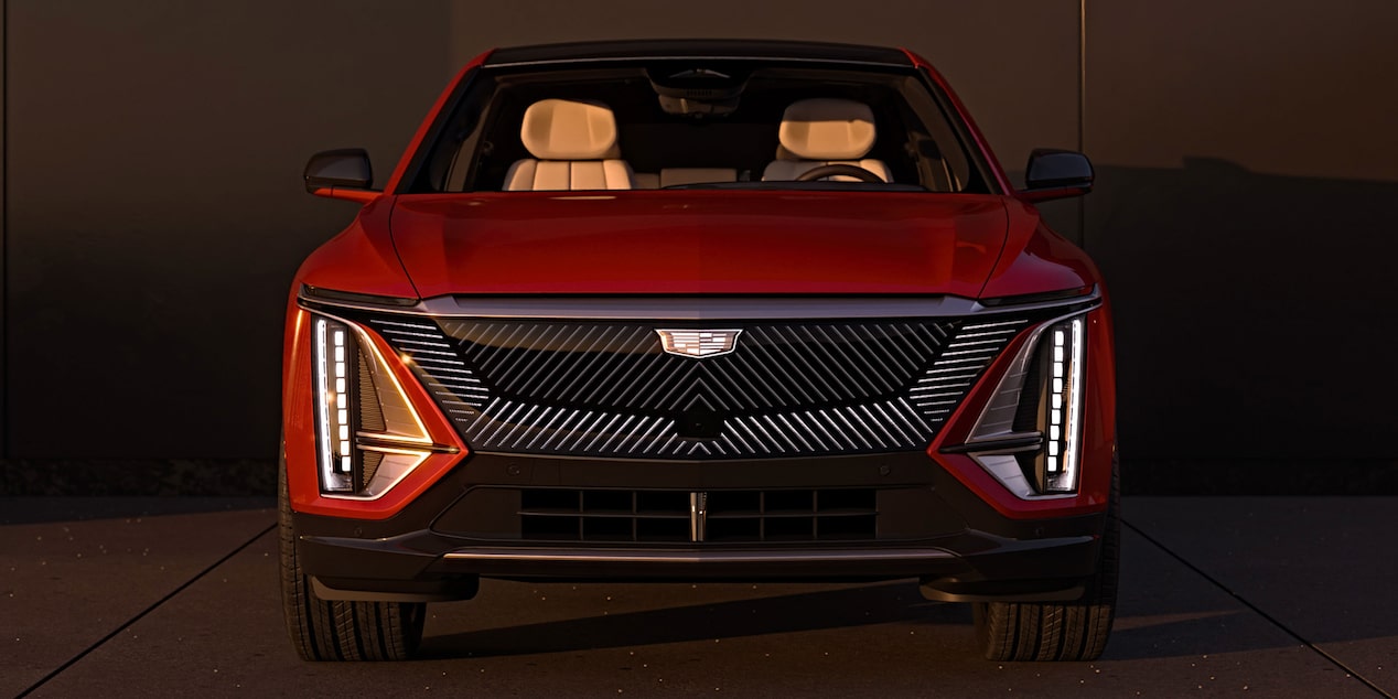 Head on View of a 2026 Cadillac LYRIQ