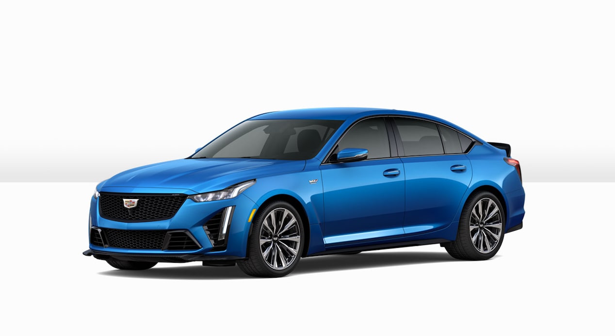 Un perfil lateral de Cadillac CT5 Blackwing 2024, Azul