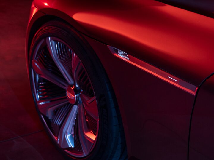 Cadillac CELESTIQ Close-Up of Rims