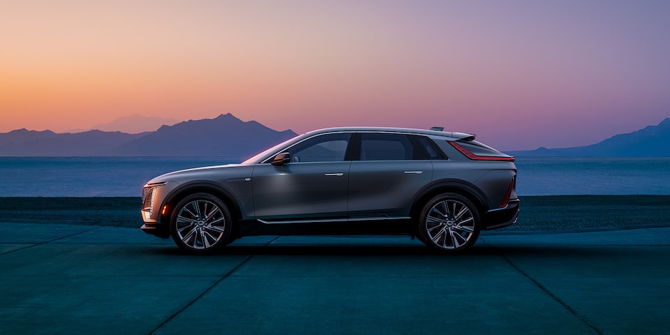 2023 Cadillac LYRIQ 33-Inch Diagonal Advanced LED Display