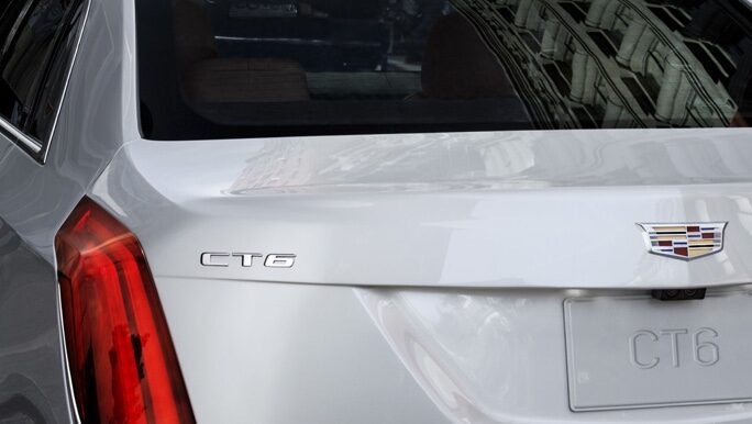 Parte trasera del CT6 Sedán