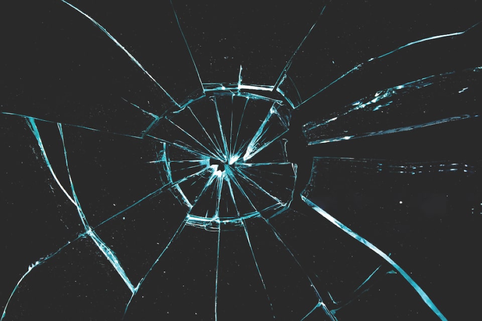 Cracked Glass and Spider covered by Cadillac XS Wear Lease Protection
