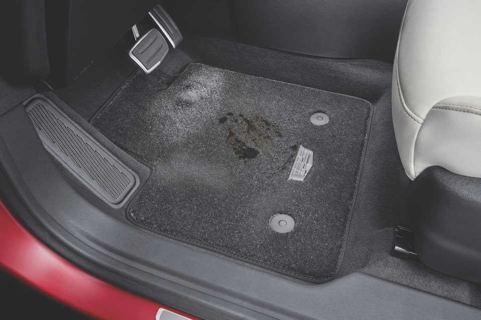 Permanent Stain covered by Cadillac XS Wear Lease Protection