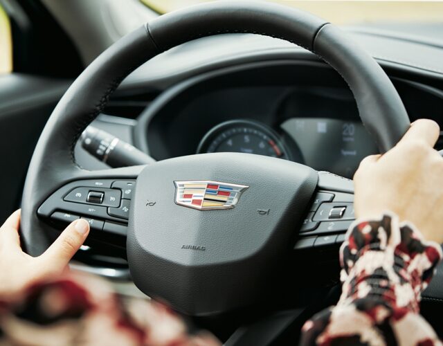 Cadillac Connected Services - SiriusXM with 360L
