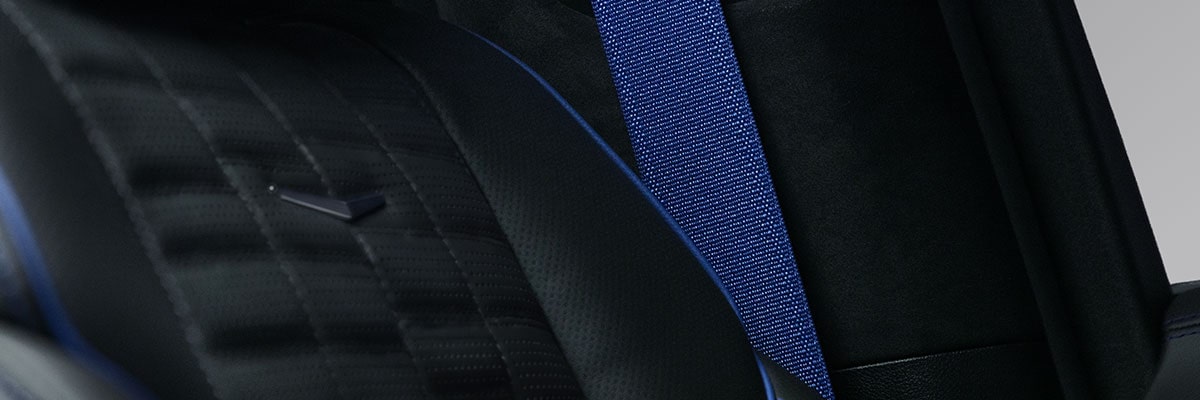 Close-up of the Escalade-V Collector Series Seat and Blue Seatbelt Details