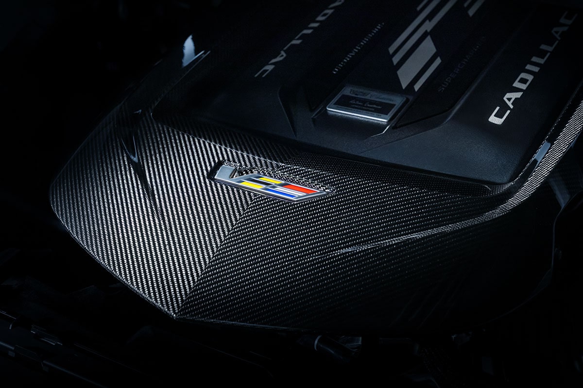 Close-up of the V-Series Logo on the Cadillac Escalade-V Engine