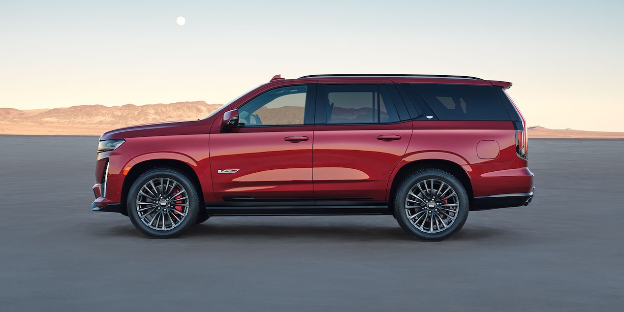 Side-Profile of 2024 Cadillac Escalade V