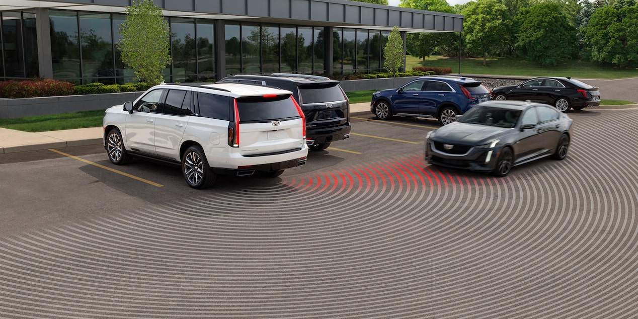 Cadillac Escalade Rear Cross Trafffc Alert