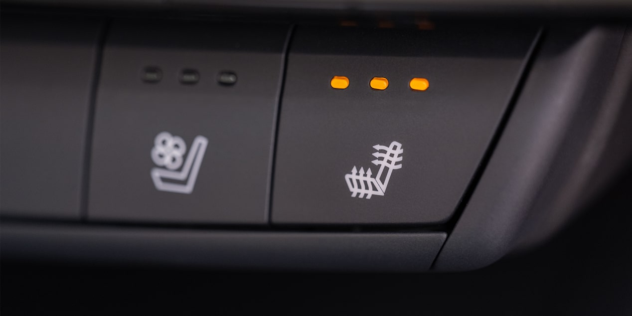 Serious Seating Climate Controls of the Cadillac XT4