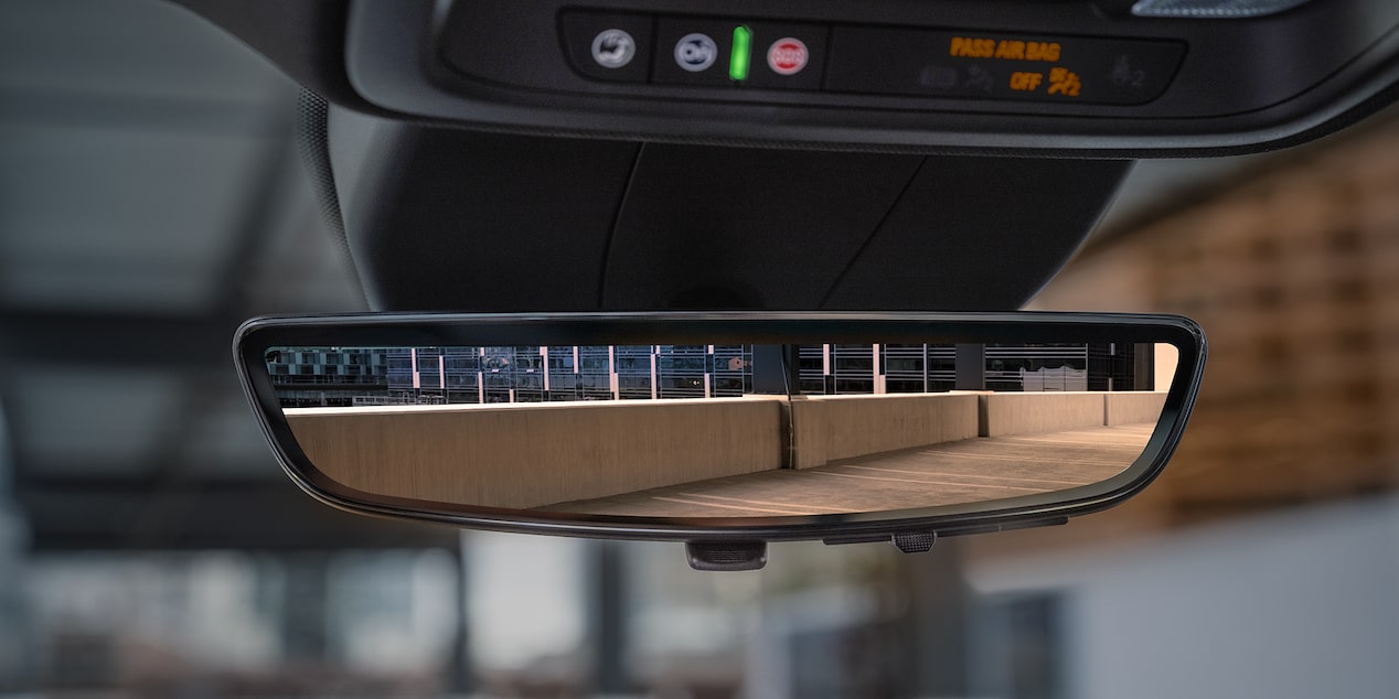 The Remarkable Vison Assistance of the Rear Camera Mirror of the XT4