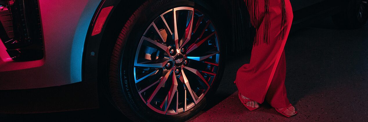 Close-Up Of The 2024 Cadillac XT4's Front Left Wheel And Rims