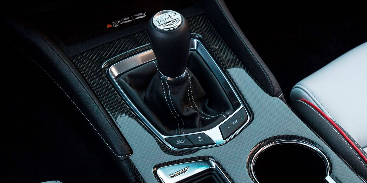 The Manual Transmission Gear Shifter of the CT4-V