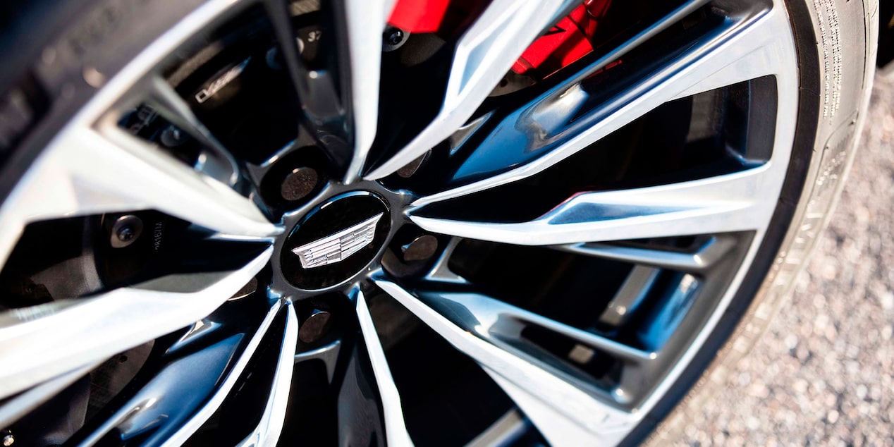 Cadillac CT5-V Rim Closeup