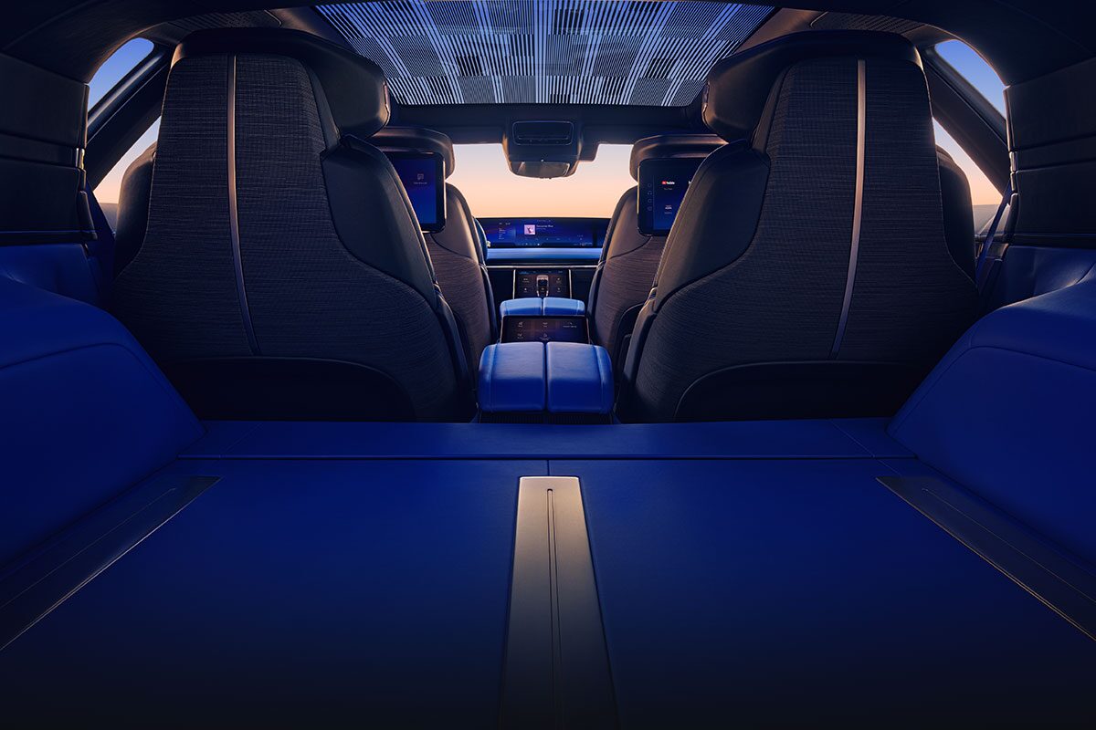 https://www.cadillac.com/content/dam/cadillac/na/us/english/index/vehicles/2025/celestiq/technology-innovation/24-cad-celestiq-technology-climatesense-s.jpg?imwidth=1920&utm_source=chatgpt.com
