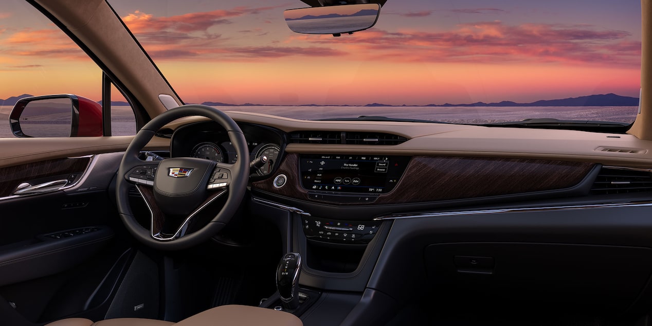 Cadillac XT6: The Sophisticated Three-Row Luxury SUV That Balances Style and Practicality