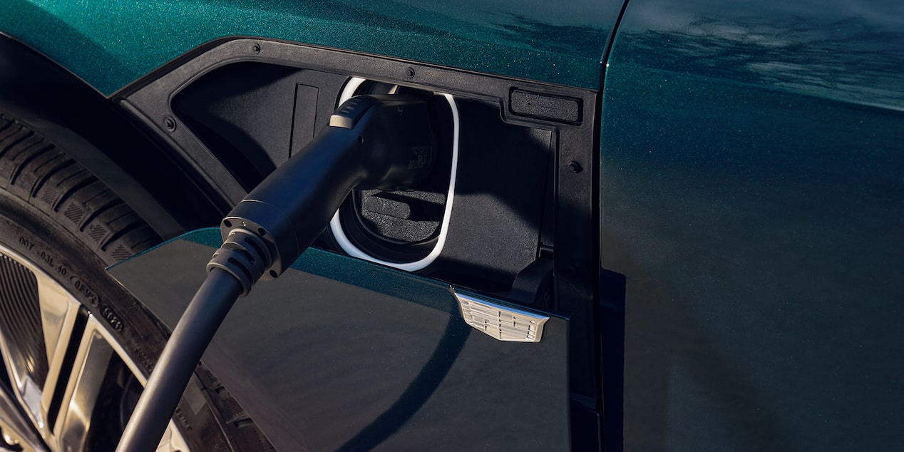 Cadillac Lyriq: The Stylish Electric Revolution Redefining American Luxury