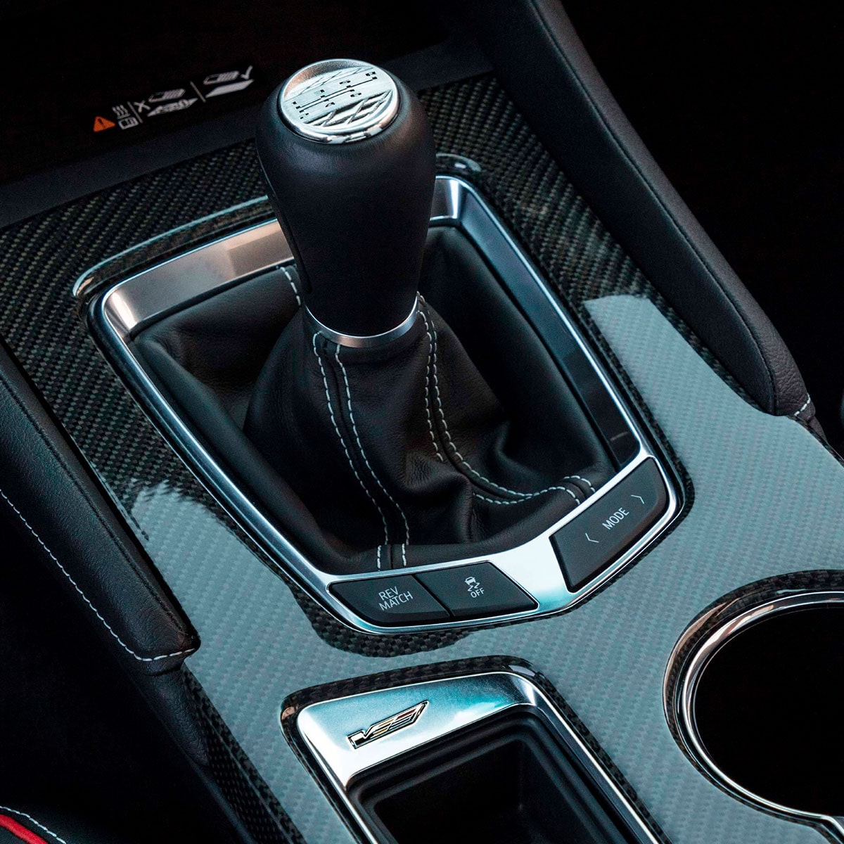 Close-up View of the 2025 CT4-V 6-speed Manual Transmission and No Lift Shifter