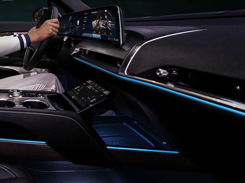 Close-up of the Tri-zone Ambient Lighting in the 2026 VISTIQ's Front Row Interior