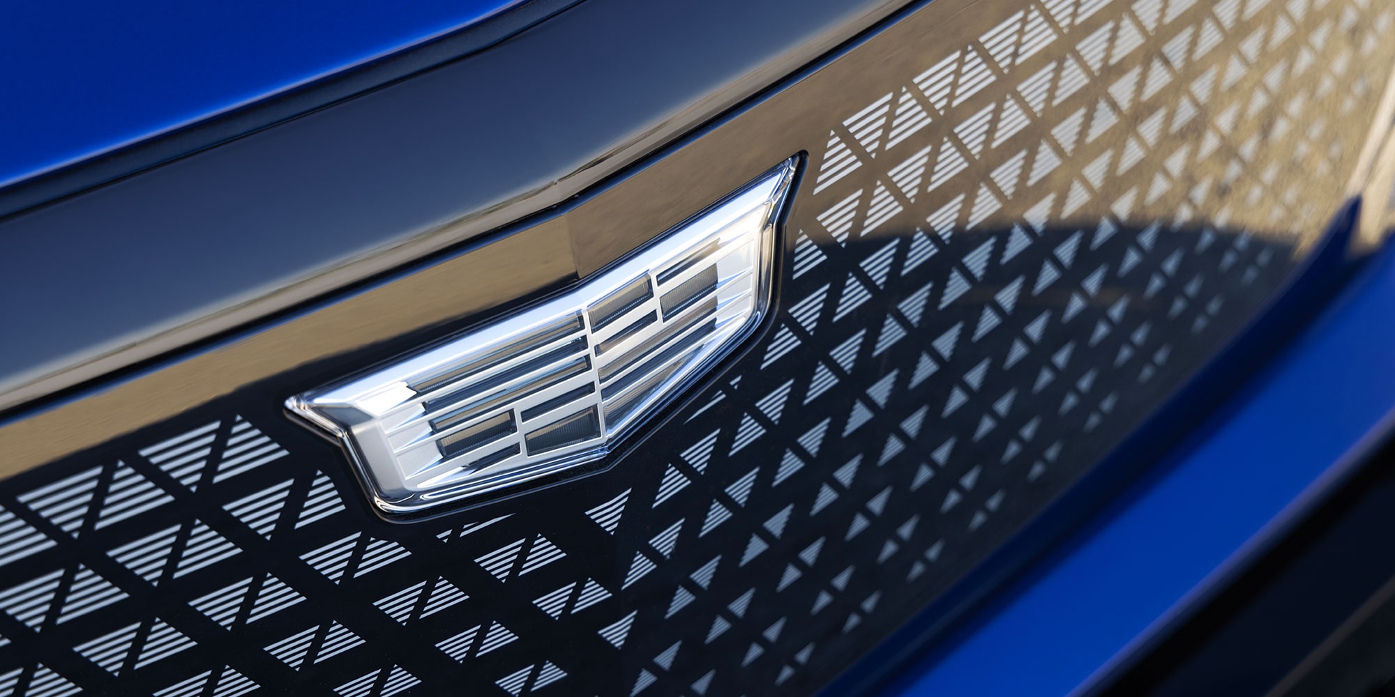 2026 cadillac vistiq front grille