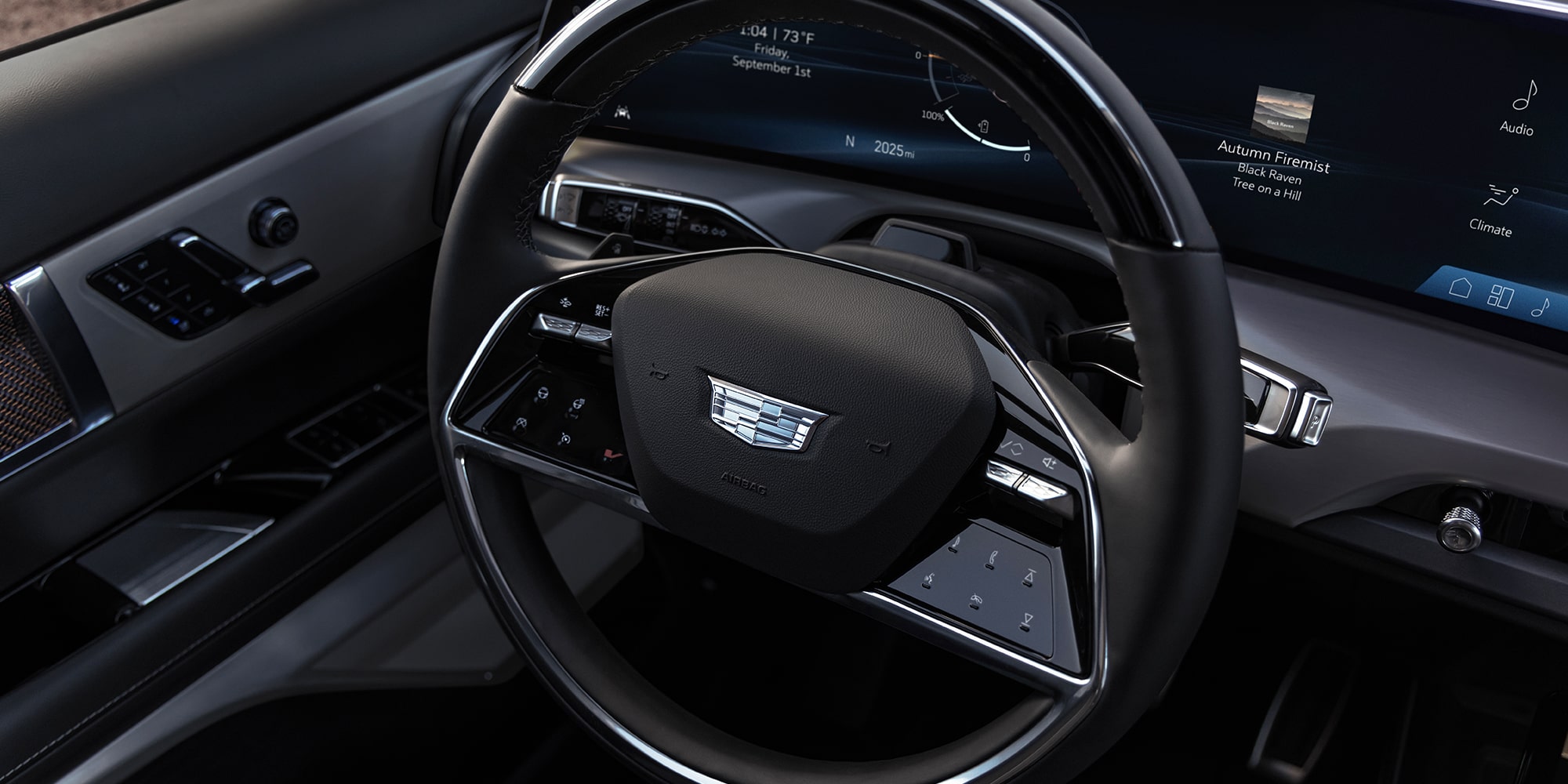 2026 cadillac vistiq interior driver info screen