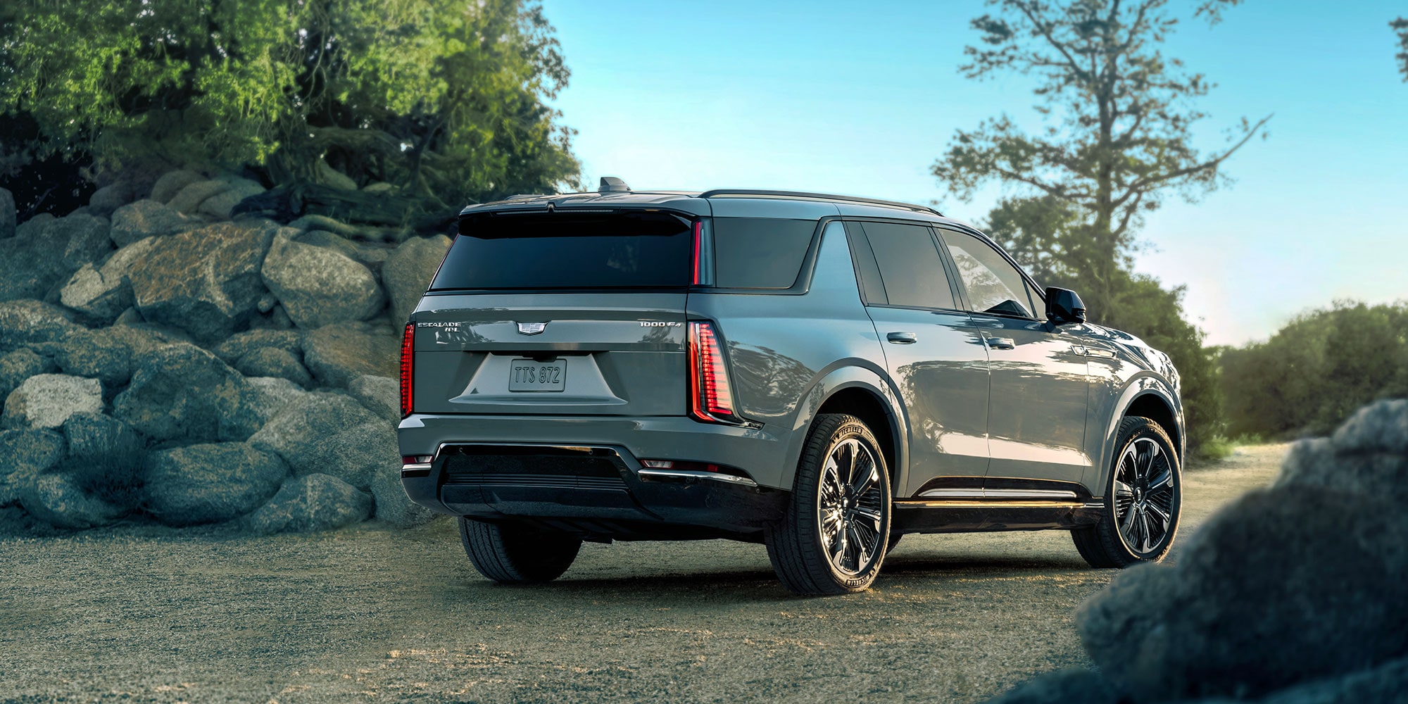 2026 cadillac escalade iql passenger side rear exterior view