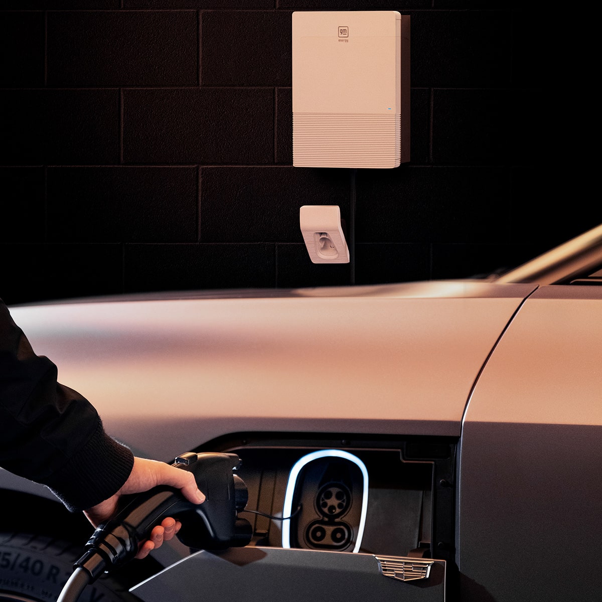 electric cadillac lyriq-v for sale