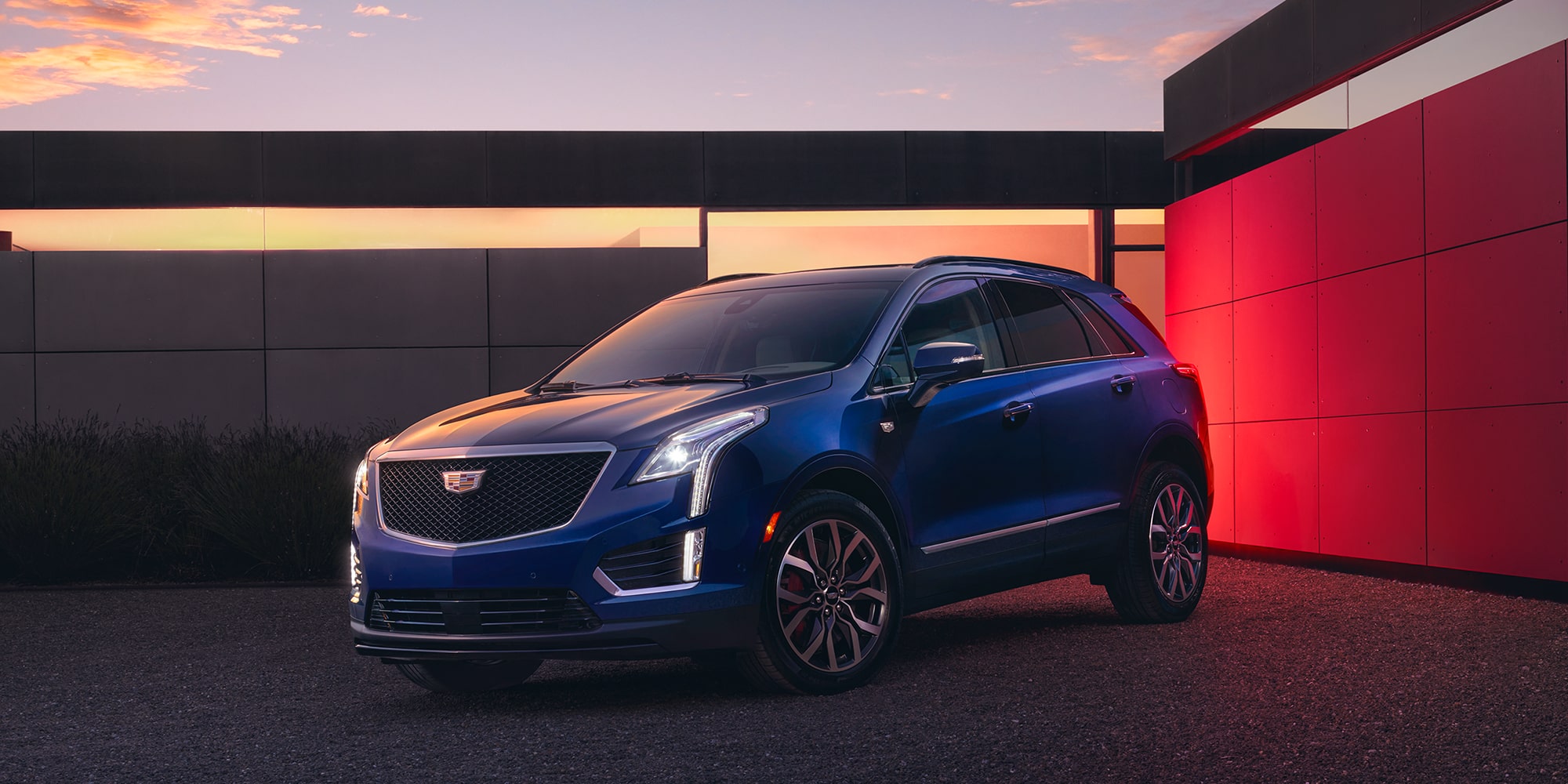 explore the new 2026 cadillac xt5 lease offers available at cadillac of mahwah