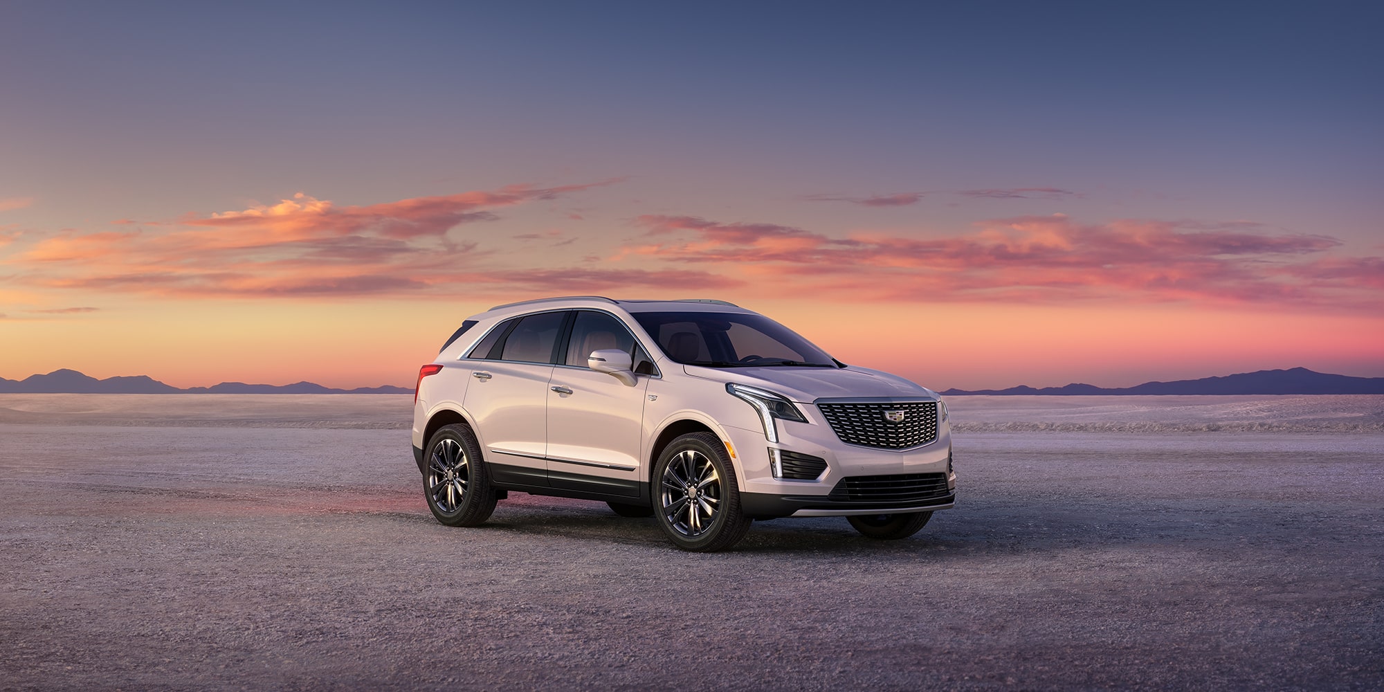 Cadillac XT5 White Exterior