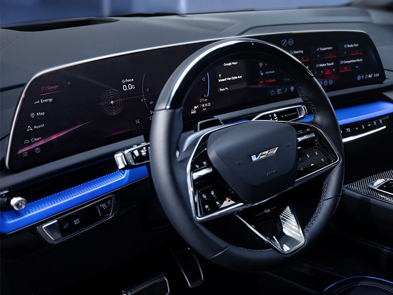 The Cadillac OPTIQ-V's Steering Wheel and 33" Horizon Display Screen