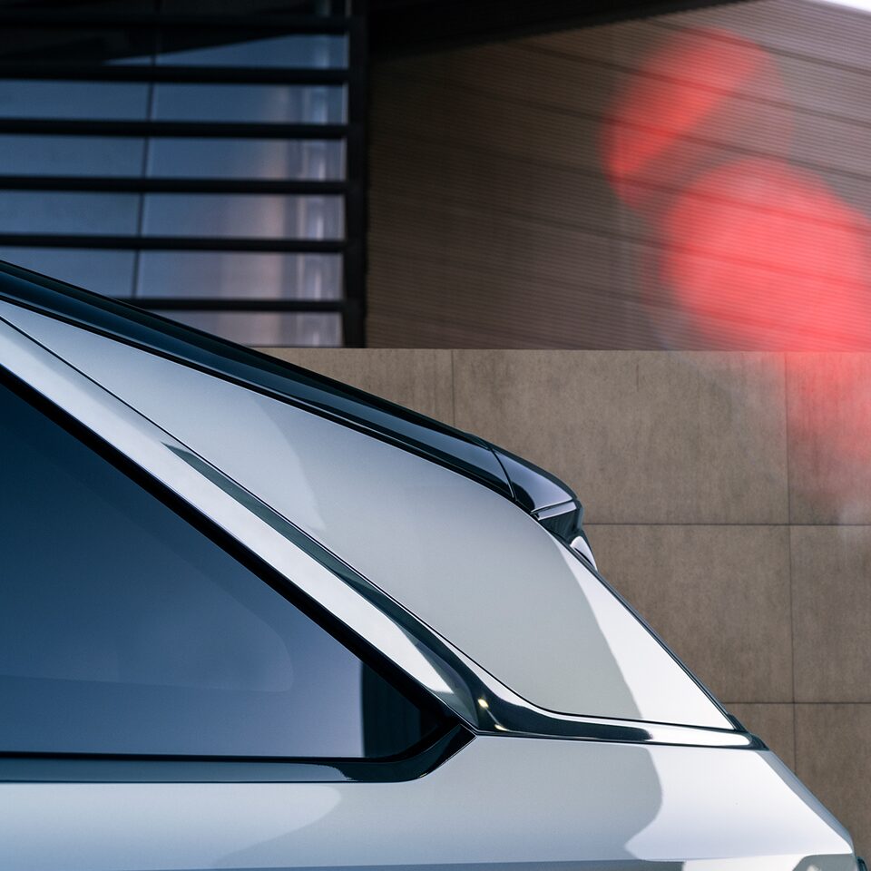 Side View of the 2025 Cadillac ESCALADE IQ Back Window and Chrome Lining