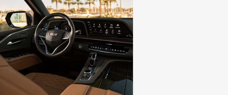 Cadillac Escalade Interior Passenger Seat View of Dashboard