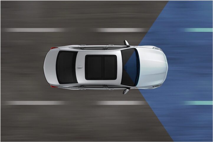 Cadillac: Lane Keep Assist