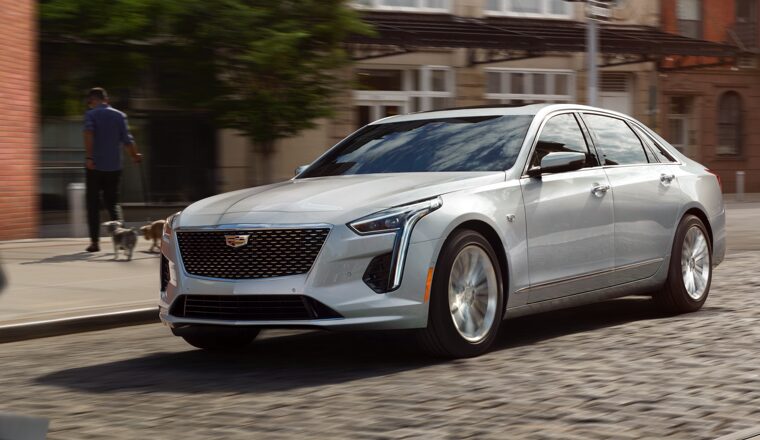 Cadillac Luxury Sedan front driver side angle view