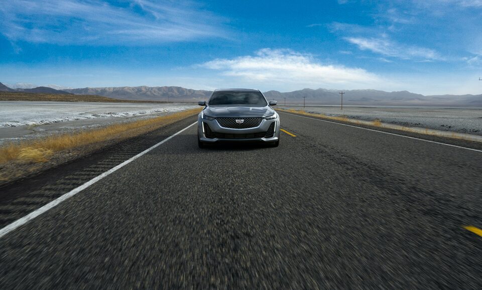 Cadillac Supercruise Driver Assistance Adaptive Cruise Control Technology 