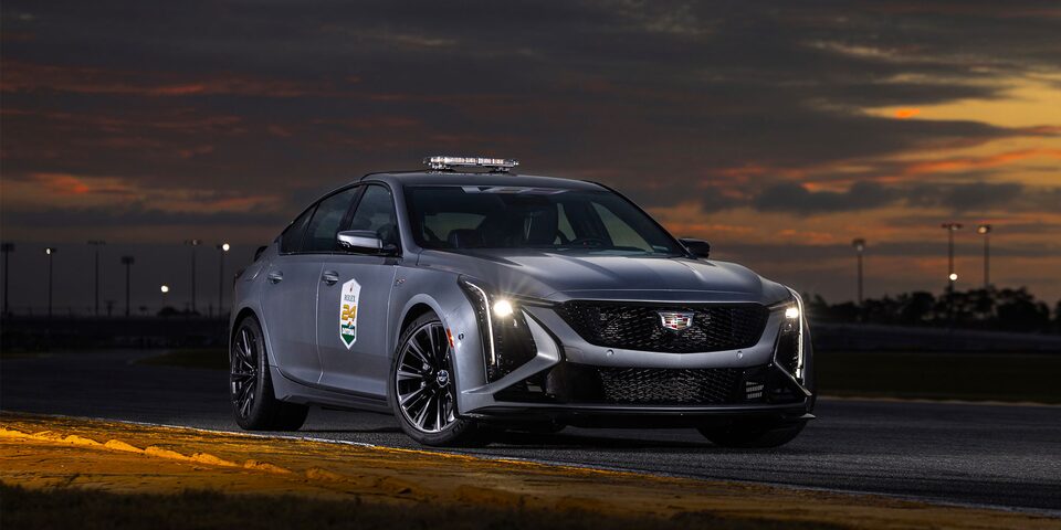 Cadillac V-Series.R Race Car | Cadillac Racing