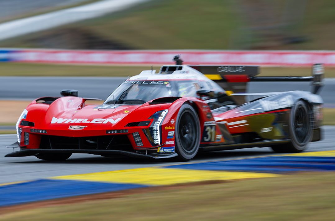 Cadillac racing hotsell