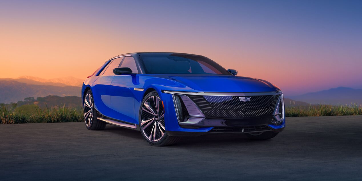 The Side Profile of the Luxurious Cadillac CELESTIQ with a Magnificent Sunset